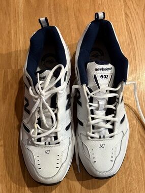 NEW Men’s New Balance 602 Cross Trainers - White/Blue - Size 13 D
